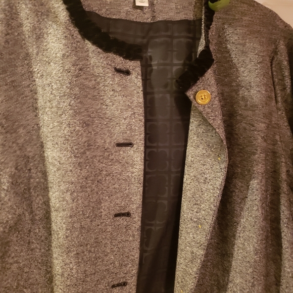 Business Jacket - Picture 2 of 11
